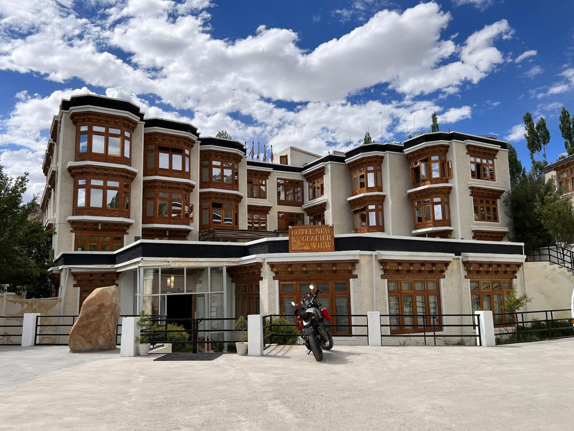 Hotel New Glacier View Leh Exterior photo
