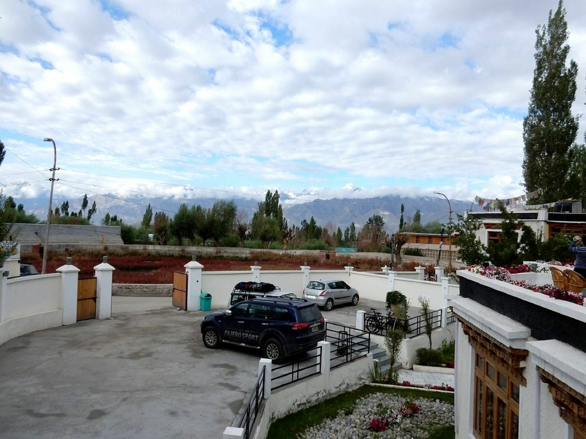 Hotel Glacier View Leh Exterior photo